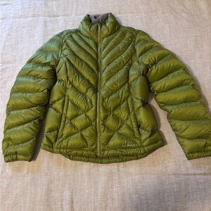 LL Bean Green Stowaway Lightweight Puffer Size Small